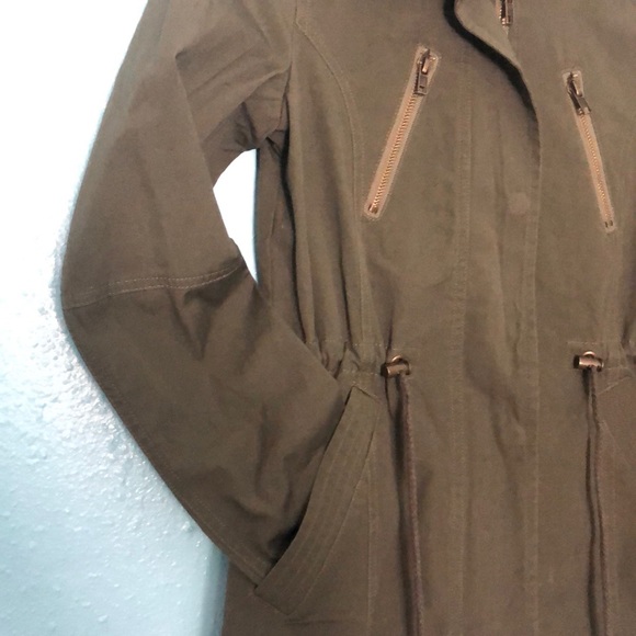 Perfect Fall Jacket 💚 - Picture 6 of 6